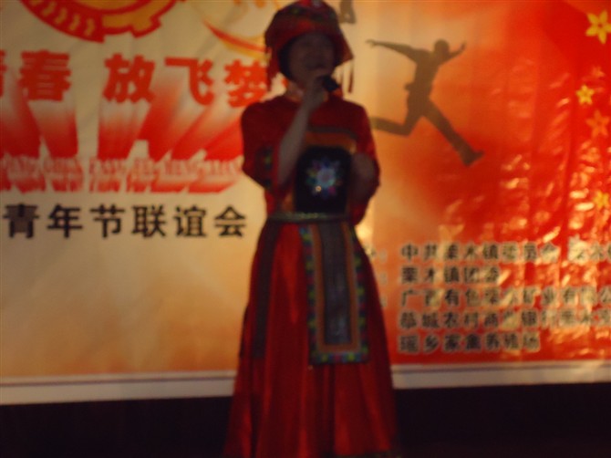 砸吧。。。轻点就好啦~~谢谢捧场615 / 作者:落花溪 / 帖子ID:20523