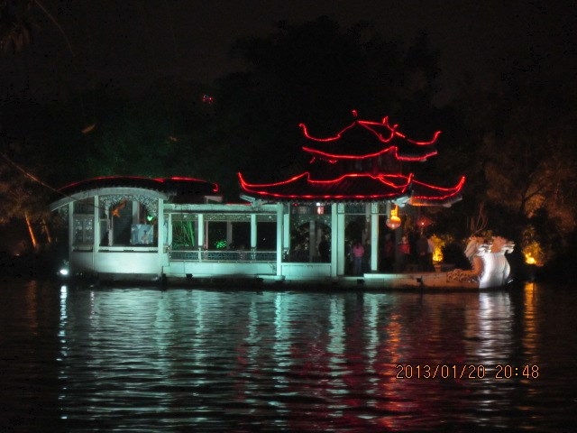 桂林夜景小游，只可惜相机垃圾，技术也不过关，照的不好看735 / 作者:←￠华◥眚☆ / 帖子ID:60973