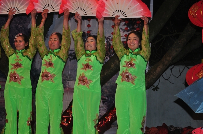 西岭村妇女广场舞文艺团95 / 作者:浅笑静听〆 / 帖子ID:57782