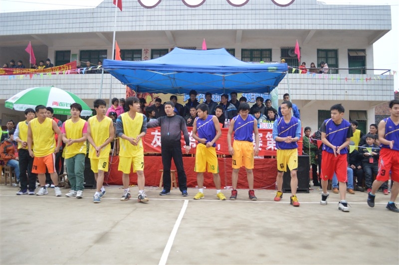 2013西岭下宋恒义杯“篮球赛”照片更新完{海量PP看看有没你}275 / 作者:熞蔃棏疲憊 / 帖子ID:62449