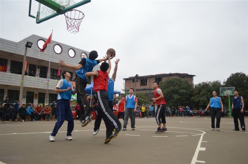 2013西岭下宋恒义杯“篮球赛”照片更新完{海量PP看看有没你}597 / 作者:熞蔃棏疲憊 / 帖子ID:62449