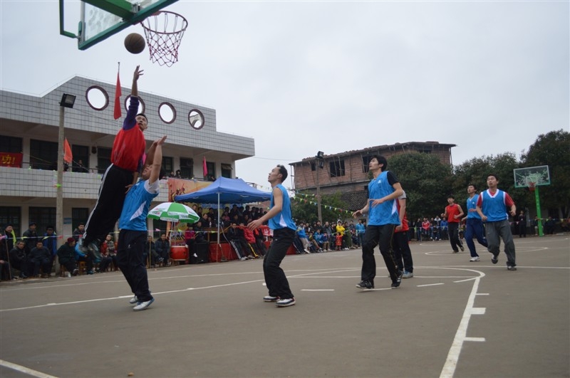2013西岭下宋恒义杯“篮球赛”照片更新完{海量PP看看有没你}781 / 作者:熞蔃棏疲憊 / 帖子ID:62449