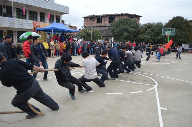 2013西岭下宋恒义杯“拔河赛”照片更新完，MV制作中。。。489 / 作者:熞蔃棏疲憊 / 帖子ID:66636