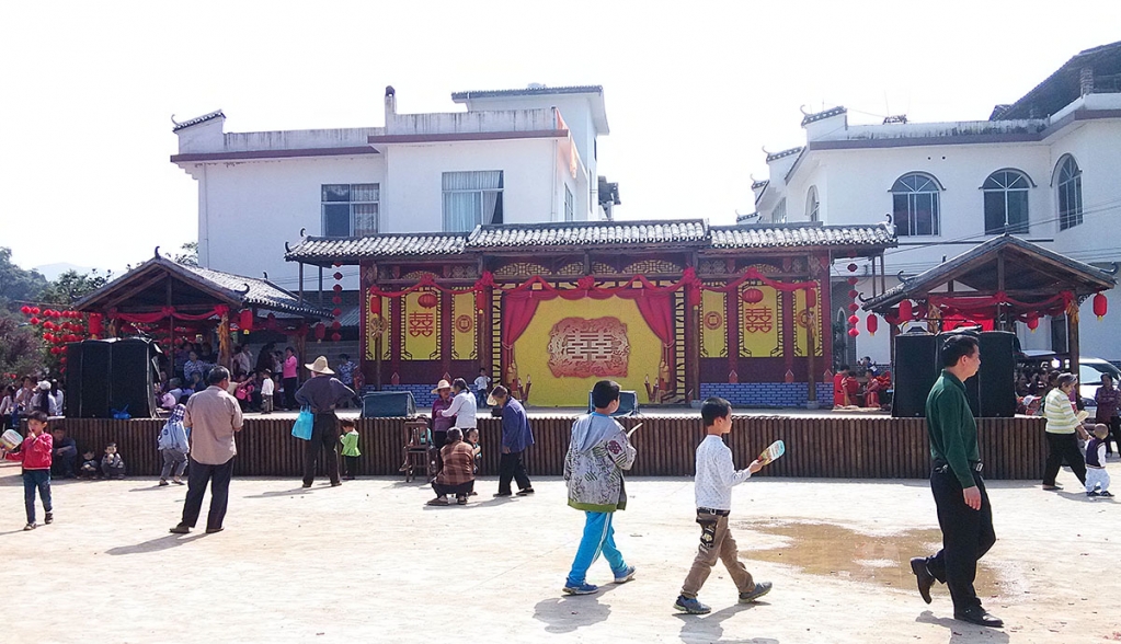 客官，您··这边瞧！！！！（这边风景独好）486 / 作者:狐狸猪 / 帖子ID:101630