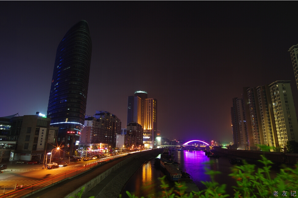 中国芜湖临江塔夜景393 / 作者:木鱼爱情 / 帖子ID:105142