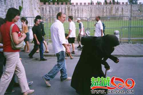 中外乞丐的各种差异、、258 / 作者:九姑娘 / 帖子ID:332