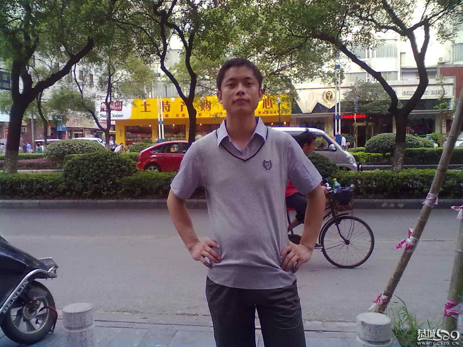 新人报到——向后转！357 / 作者:绿军装的梦 / 帖子ID:159