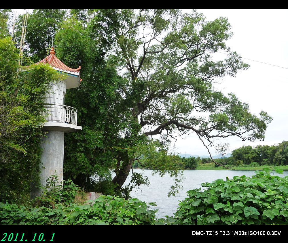 我县建于文革初期仍完好的水文观测点999 / 作者:平安大叔 / 帖子ID:1062
