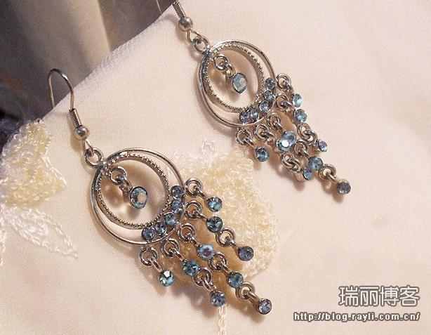 爱美MM的饰品、照样晒图~（摘自瑞丽博客）907 / 作者:樱桃小丹妮 / 帖子ID:2487
