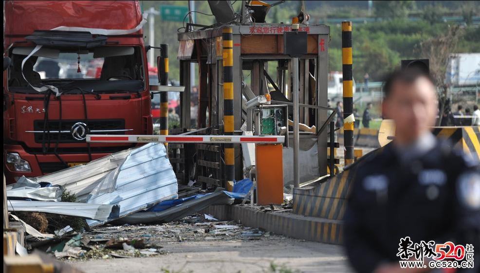 72吨炸药爆炸死伤数百人973 / 作者:四渡赤水 / 帖子ID:2699