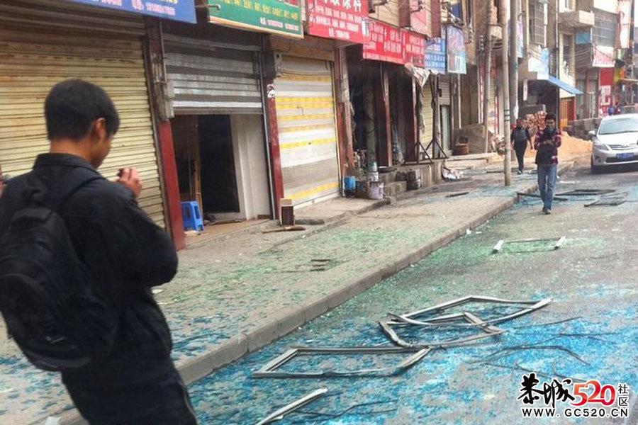 72吨炸药爆炸死伤数百人524 / 作者:四渡赤水 / 帖子ID:2699