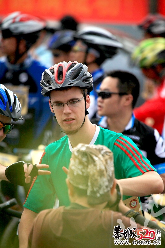 喜欢帅哥的速来围观了/////943 / 作者:星想事成 / 帖子ID:3096