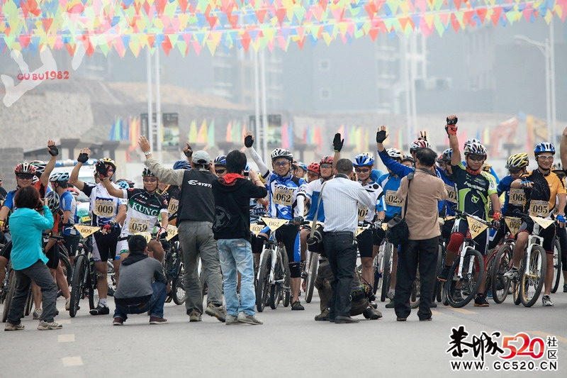 恭城首届山地车的尖端部队927 / 作者:小卷 / 帖子ID:3027