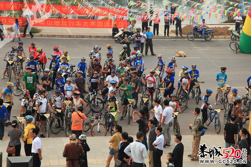 恭城首届山地车的尖端部队855 / 作者:小卷 / 帖子ID:3027