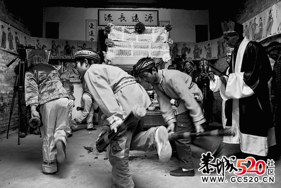 2011年11月10号，水滨盘王节，小部分片片曝光906 / 作者:小安 / 帖子ID:3382