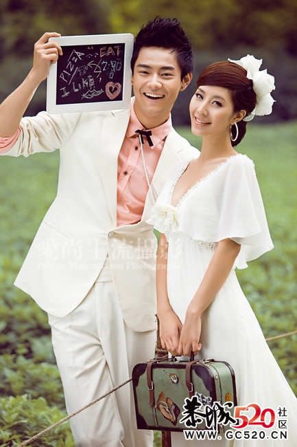 爱尚主流摄影[最新婚纱PP]349 / 作者:爱尚主流摄影 / 帖子ID:3589