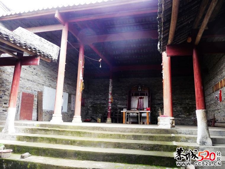 恭城一个急待保护、发掘的古民居和古祠堂。354 / 作者:平安大叔 / 帖子ID:3951