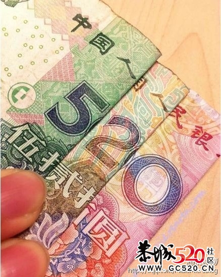 我有毛爷爷和她老婆的QQ!````301 / 作者:゛メ╳灬嚟_先生 / 帖子ID:4500