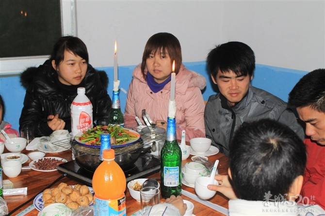 2012年1月13日辞旧迎新=祝恭城人民龙年发大财437 / 作者:我不懂你 / 帖子ID:8268