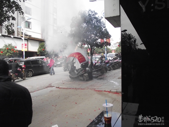 广场那坨仔的小火事311 / 作者:小昆 / 帖子ID:8705