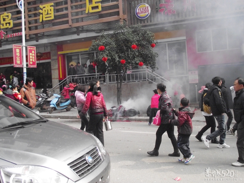 广场那坨仔的小火事360 / 作者:小昆 / 帖子ID:8705