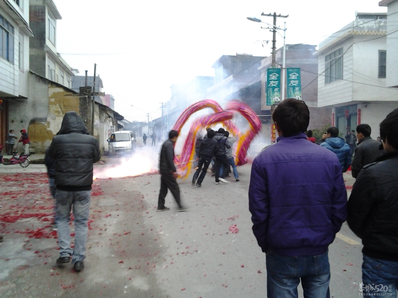 年三十的龙...............290 / 作者:刮刮 / 帖子ID:8777