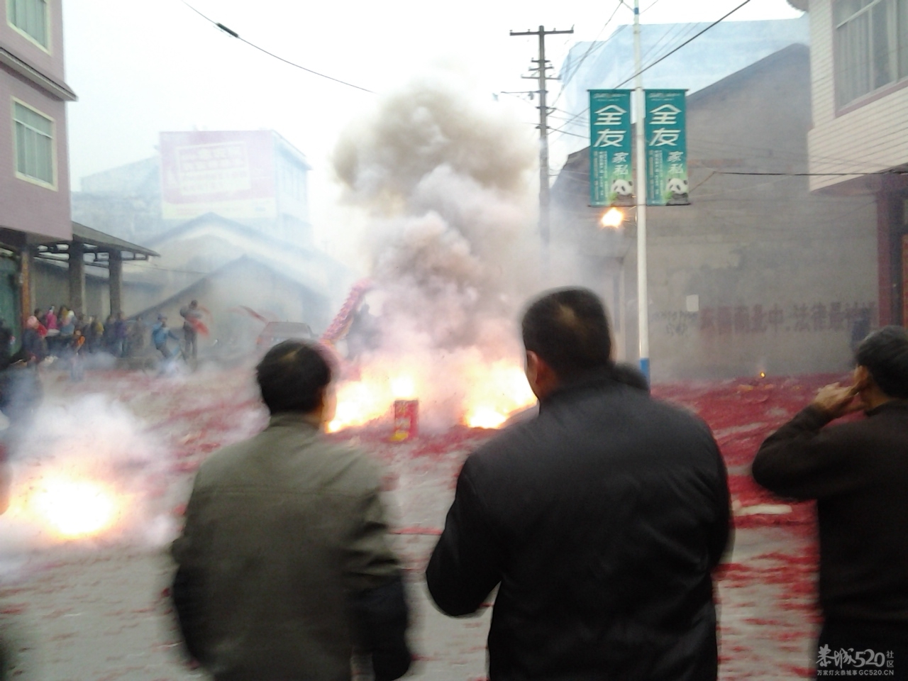 年三十的龙...............925 / 作者:刮刮 / 帖子ID:8777