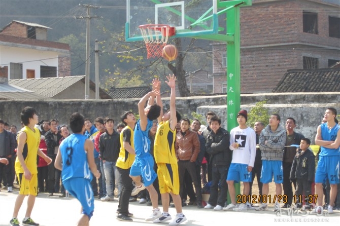 2012年下宋“恒义杯”篮球赛圆满结束，请欣赏比赛精彩照片！211 / 作者:熞蔃棏疲憊 / 帖子ID:9089
