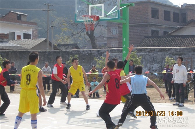 2012年下宋“恒义杯”篮球赛圆满结束，请欣赏比赛精彩照片！150 / 作者:熞蔃棏疲憊 / 帖子ID:9089