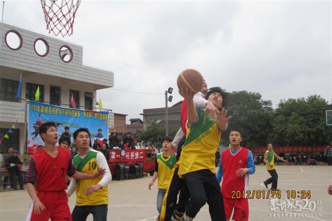 2012年下宋“恒义杯”篮球赛圆满结束，请欣赏比赛精彩照片！976 / 作者:熞蔃棏疲憊 / 帖子ID:9089