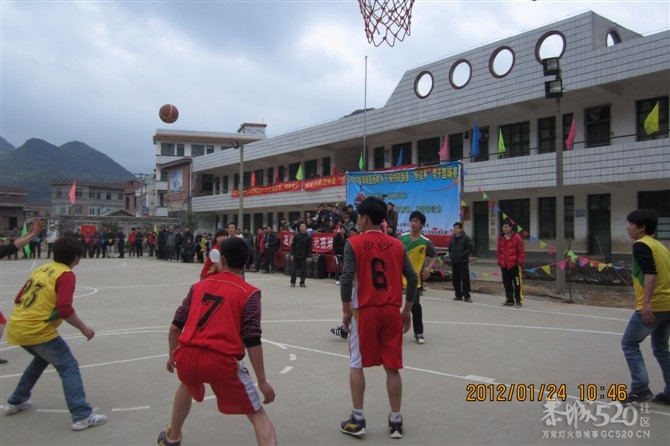 2012年下宋“恒义杯”篮球赛圆满结束，请欣赏比赛精彩照片！874 / 作者:熞蔃棏疲憊 / 帖子ID:9089