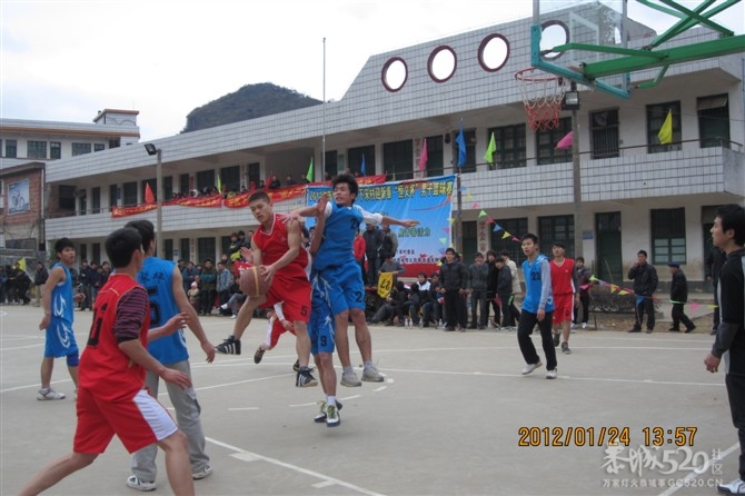 2012年下宋“恒义杯”篮球赛圆满结束，请欣赏比赛精彩照片！106 / 作者:熞蔃棏疲憊 / 帖子ID:9089