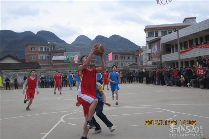 2012年下宋“恒义杯”篮球赛圆满结束，请欣赏比赛精彩照片！158 / 作者:熞蔃棏疲憊 / 帖子ID:9089