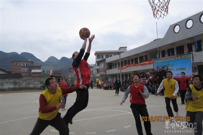 2012年下宋“恒义杯”篮球赛圆满结束，请欣赏比赛精彩照片！444 / 作者:熞蔃棏疲憊 / 帖子ID:9089