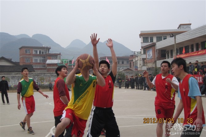 2012年下宋“恒义杯”篮球赛圆满结束，请欣赏比赛精彩照片！159 / 作者:熞蔃棏疲憊 / 帖子ID:9089