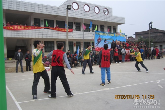 2012年下宋“恒义杯”篮球赛圆满结束，请欣赏比赛精彩照片！743 / 作者:熞蔃棏疲憊 / 帖子ID:9089