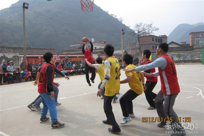 2012年下宋“恒义杯”篮球赛圆满结束，请欣赏比赛精彩照片！852 / 作者:熞蔃棏疲憊 / 帖子ID:9089