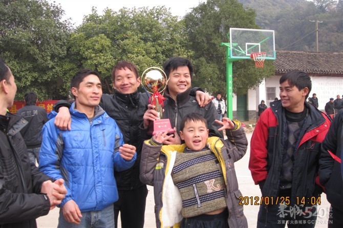 2012年下宋“恒义杯”篮球赛圆满结束，请欣赏比赛精彩照片！190 / 作者:熞蔃棏疲憊 / 帖子ID:9089