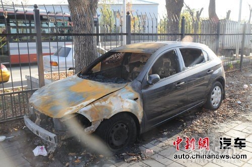 华晨中华骏捷自燃事故频发 车主维权被斥骚扰894 / 作者:9527 / 帖子ID:9134