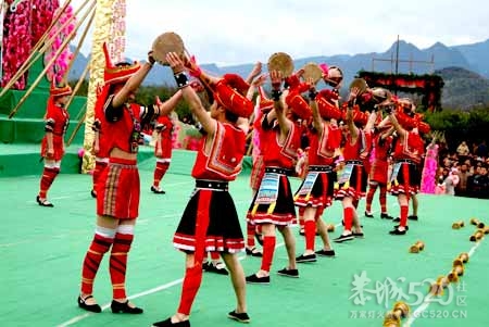 2005第三届桃花节 千名瑶妹聚瑶乡504 / 作者:火星娃崽 / 帖子ID:9501