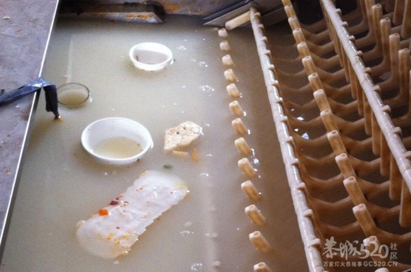 看完后保证你不想再用消毒餐具(转)281 / 作者:根本不服 / 帖子ID:10412