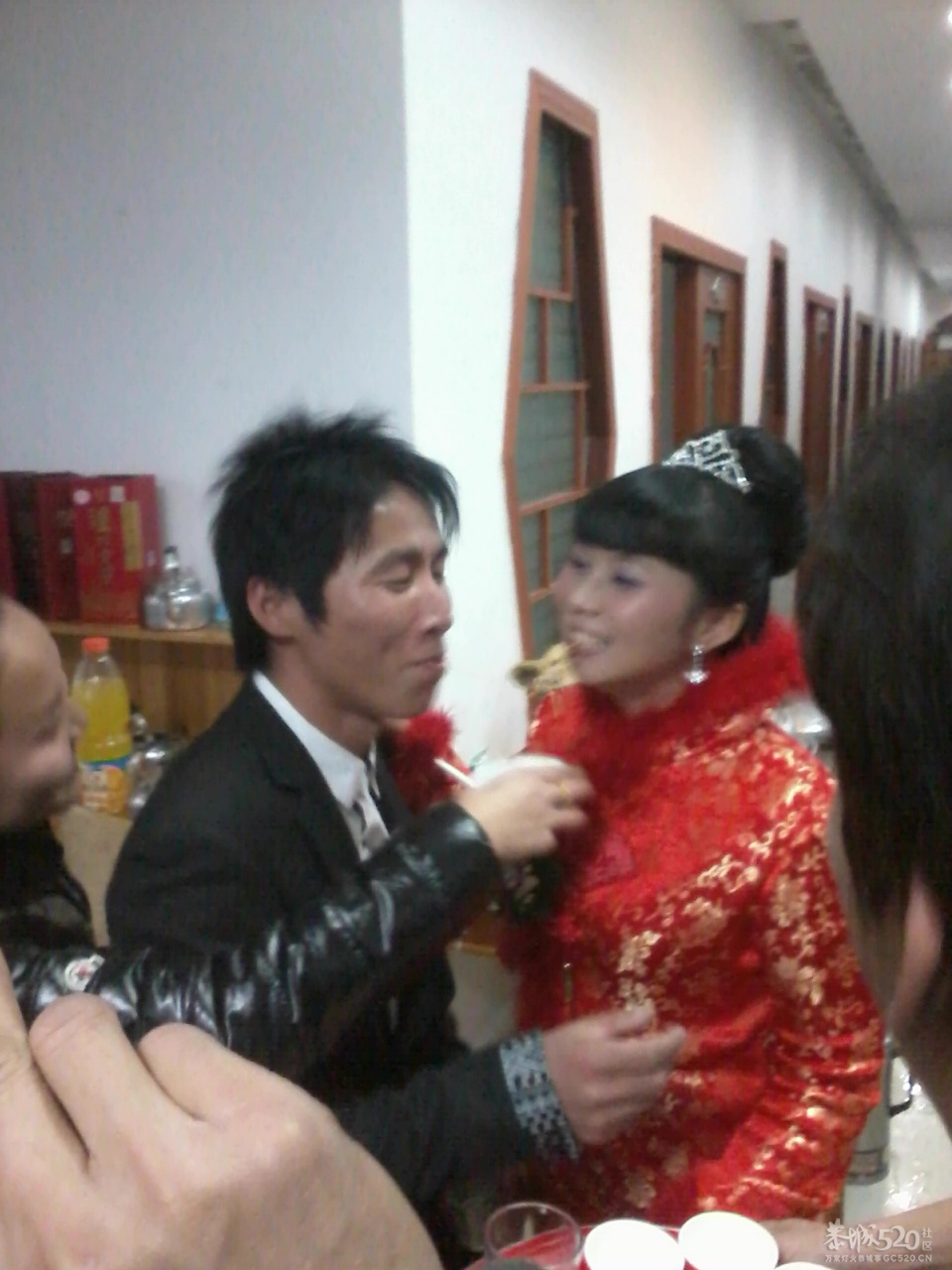 看人家吃鸡屁股858 / 作者:大叔快乐 / 帖子ID:11072