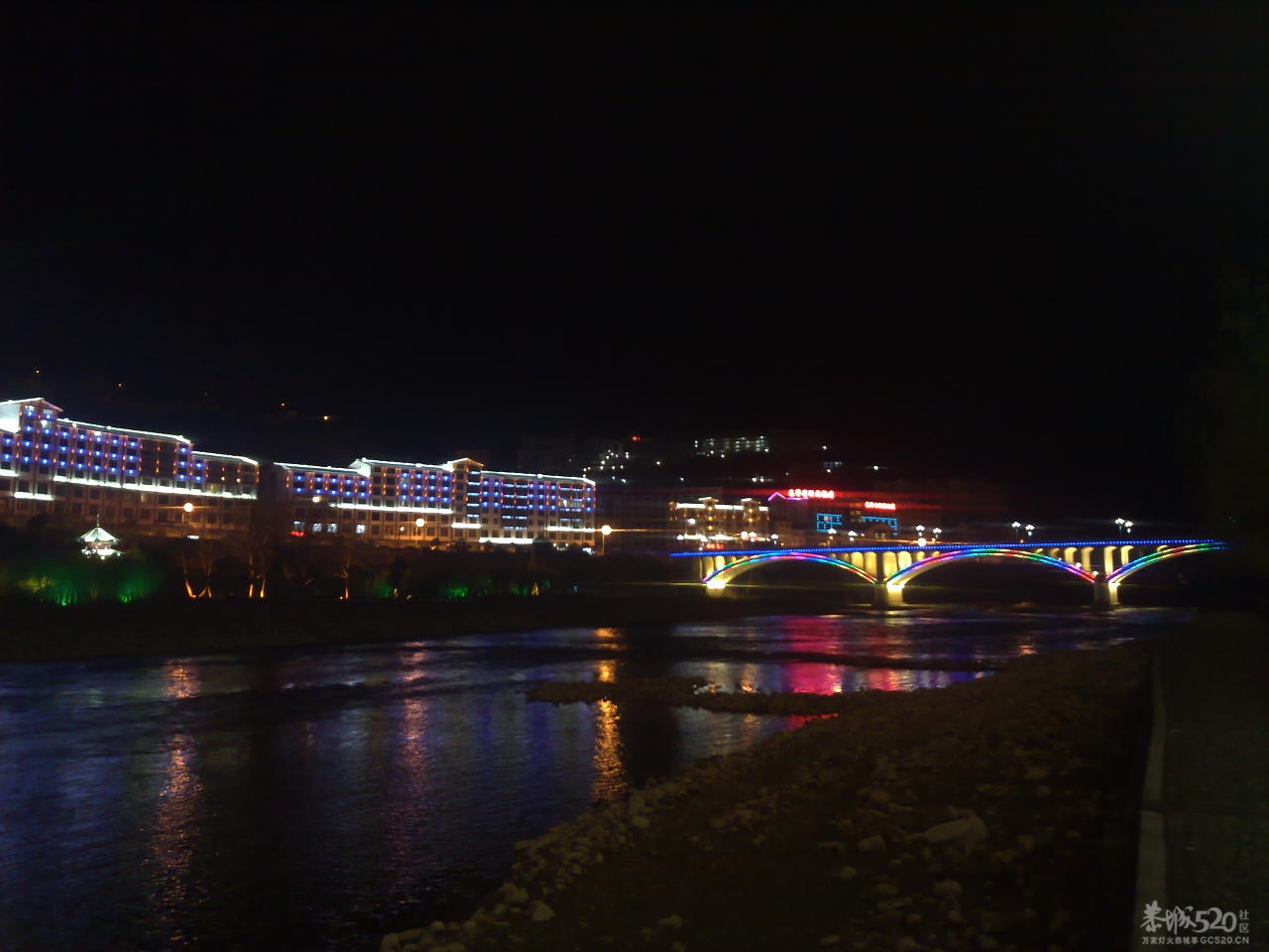 在龙胜县城拍的夜景995 / 作者:金网 / 帖子ID:11146