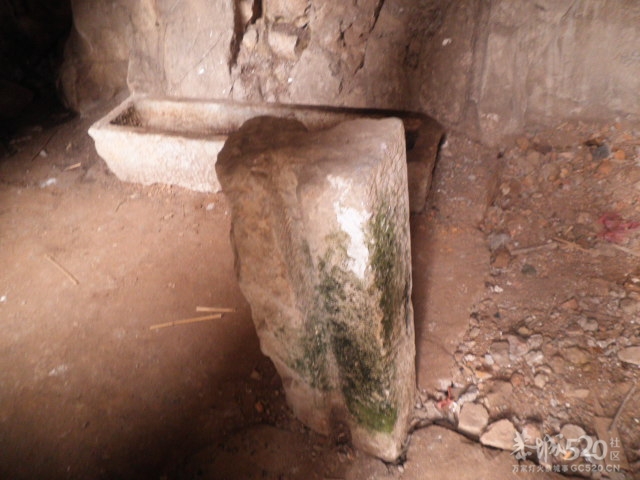 大家猜猜看。。。。。。70 / 作者:金网 / 帖子ID:11400