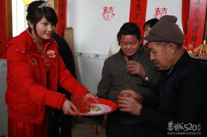 好久没来520了 发下自己婚礼让大家拍拍砖！265 / 作者:゛メ╳灬嚟_先生 / 帖子ID:11927