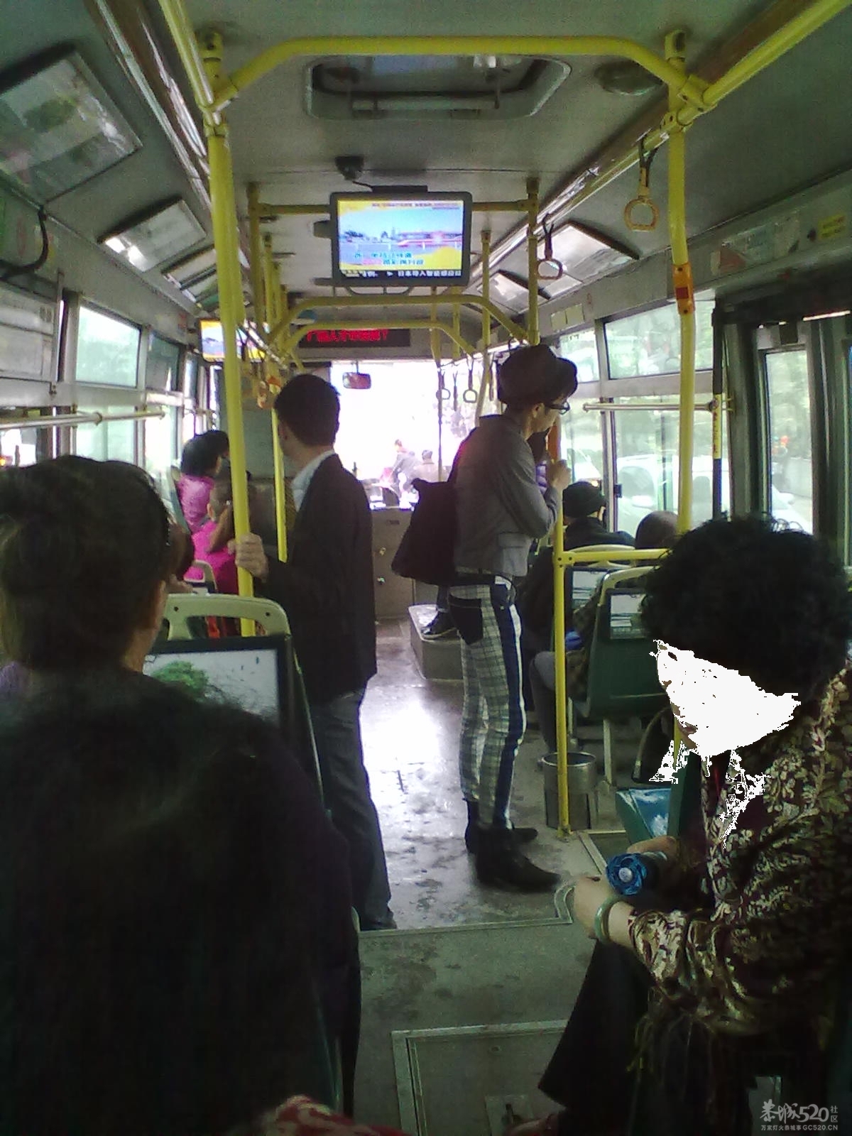 看见这位哥，一阵菊紧。。。。。。867 / 作者:扯卵谈 / 帖子ID:11977