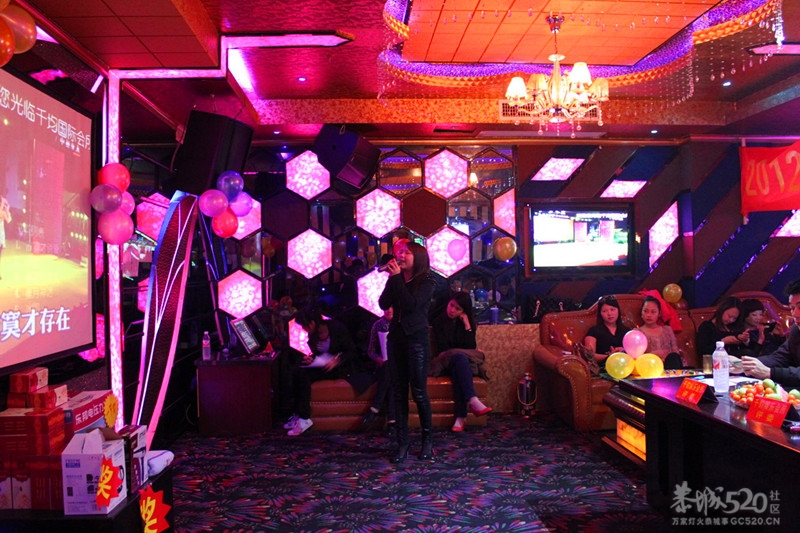 2012千钧国际娱乐会所唱响 .激情歌唱比赛PP424 / 作者:躲在墙上的幸福 / 帖子ID:13118