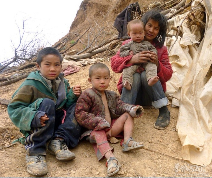 农民深山搭窝棚生五胎 孩子无学可上628 / 作者:小雨点 / 帖子ID:13311