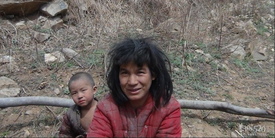 农民深山搭窝棚生五胎 孩子无学可上906 / 作者:小雨点 / 帖子ID:13311