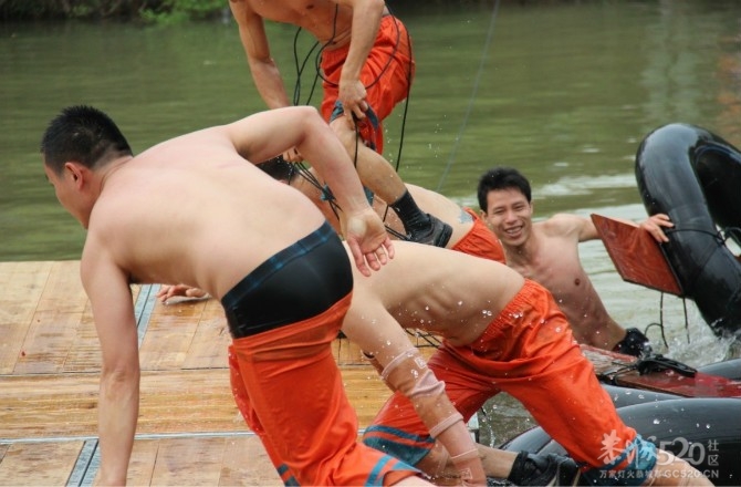 不要羡慕24K572 / 作者:星想事成 / 帖子ID:13372